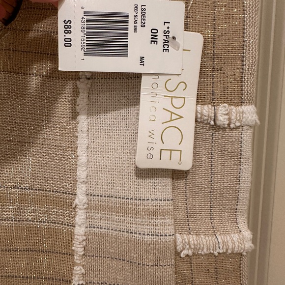 NEW w/TAGS L*Space Deep Seas Tan and White Beach Tote Bag with Bamboo Handle - Picture 7 of 9